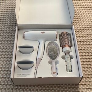 T3 Aireluxe White and Rose Gold Hair Dryer Set